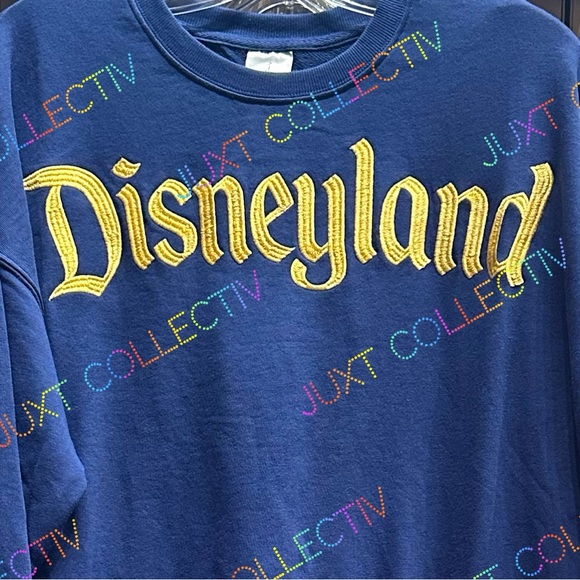 Disneyland Lady And The Tramp Navy Blue Pullover Crewneck Sweatshirt NWT - Picture 3 of 5